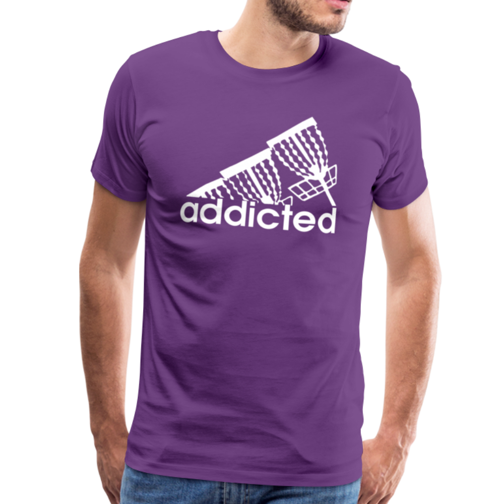 Addicted (to frisbee golf) Men's Premium T-Shirt - purple